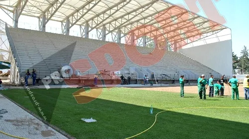 FOTO „Ilie Oană” are și gazon!** Lucrările la stadionul Petrolului se apropie de sfârșit