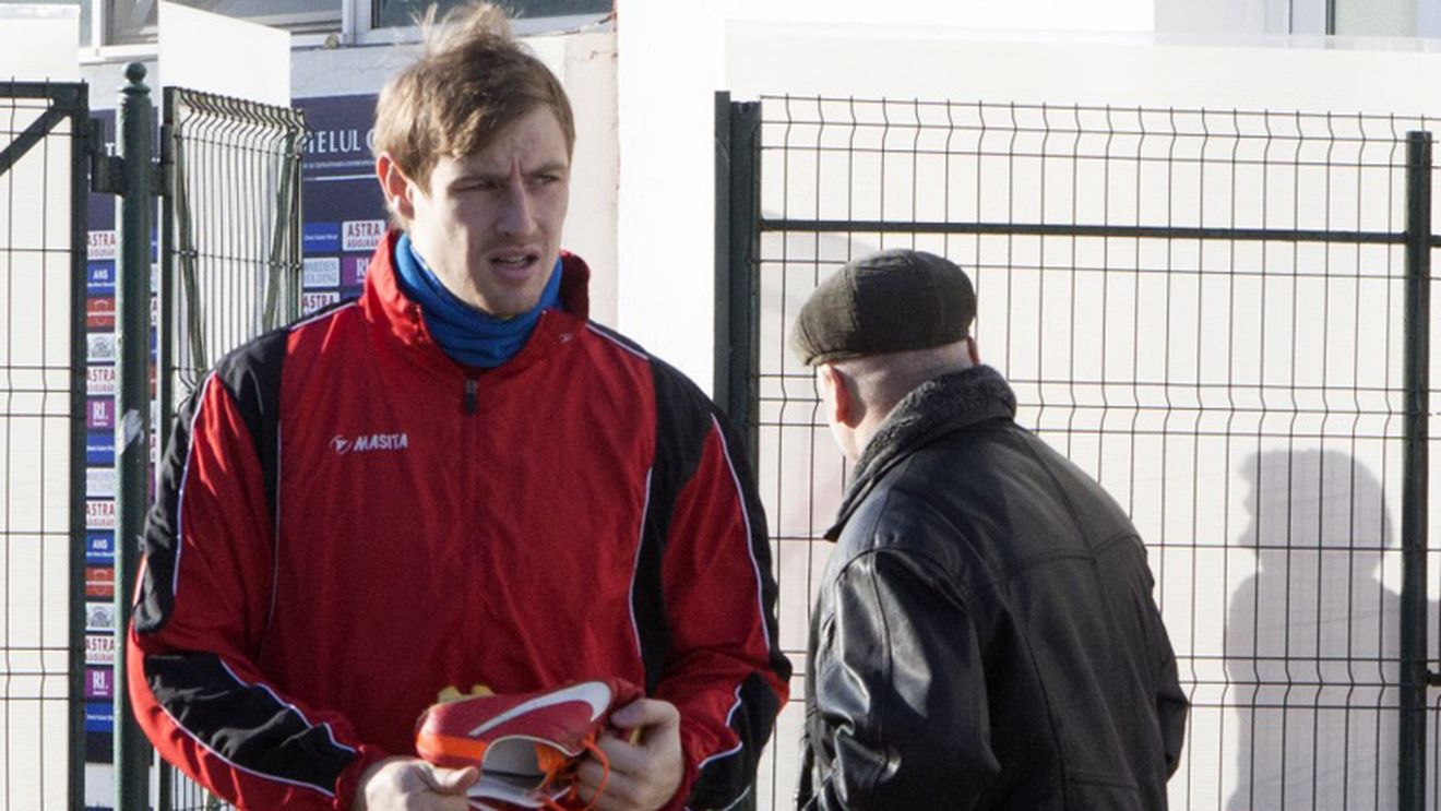 Oțelul, în moarte clinică. Narcis Răducan: "16 jucători și-au depus actele să devină liberi" / Sîrghi: "Nu mai pot să fiu un sclav" 