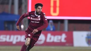 Cum l-a evacuat Rapid pe Facundo Mallo din casă: „Au vrut să își ia garanția de 3.200 de lei”. Detalii despre împăcarea dintre Daniel Pancu și Florin Manea | VIDEO EXCLUSIV ProSport Live