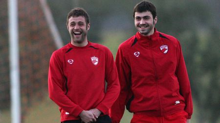 Carnetu'', unde e carnetu''?