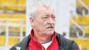 "Îmi dau mustața pentru o medalie!"** Dan Podeanu e convins că fetele sale nu se vor întoarce cu mâna goală de la Londra