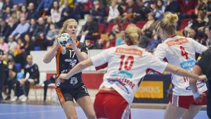 DRAMATIC! CSM București a salvat un punct cu Larvik, la meciul de debut în grupele principale ale Ligii Campionilor