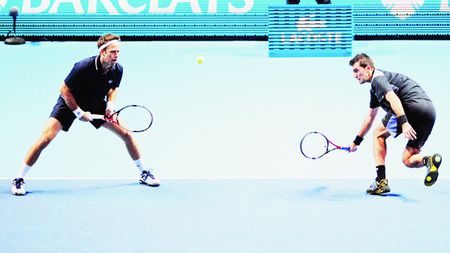 Perechea Tecău/Lindstedt** s-a calificat în sferturi la Brisbane
