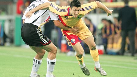 Antena a cumparat amicalele nationalei la suprapret