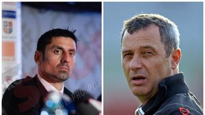 Rednic a fost la Dinamo - Petrolul. Anghelache îl liniștește pe Dănciulescu: "E interimar până la finalul anului"