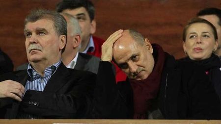 Mai lasă șampania la rece!** "Rapidul e pățit în Europa, n-am câștigat nimic încă"