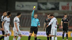 Ca-n vremurile bune! Clujenii câștigă în "Ștefan cel Mare" și lui Andone i se cere iar demisia. Dinamo - CFR 0-2