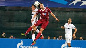 La asta chiar nu se așteptau! Șefii CFR-ului au rămas muți când au primit email-ul de la UEFA.** Participarea în Ligă le va aduce mult mai puțini bani: "Anul trecut au fost darnici"