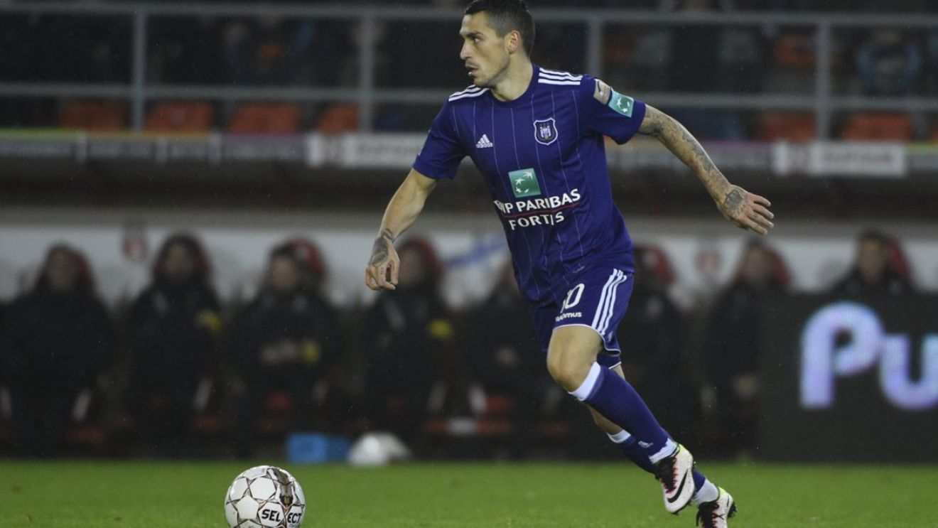 Transferul lui Stanciu la Sparta Praga, ca și făcut: "Antrenorul l-a sunat să afle pe ce poziție își dorește să joace". Detalii de la negocieri: campioana Belgiei a cerut, inițial, o sumă fabuloasă