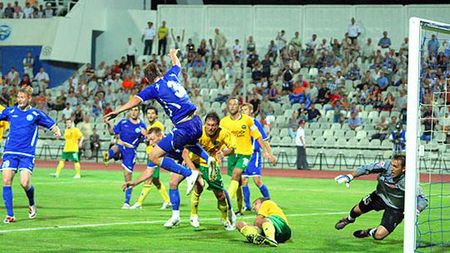 Dan Petrescu, îngenuncheat cu un penalty în ultimul minut!** D. Bryansk - Kuban 3-1