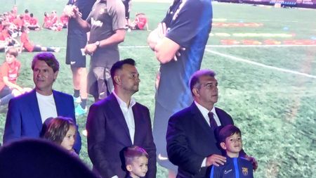 Joan Laporta, la București! Imagini inedite cu președintele de la FC Barcelona