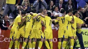 "U" îl vrea pe "nașul" galacticilor, Mario Gomez la Cluj!