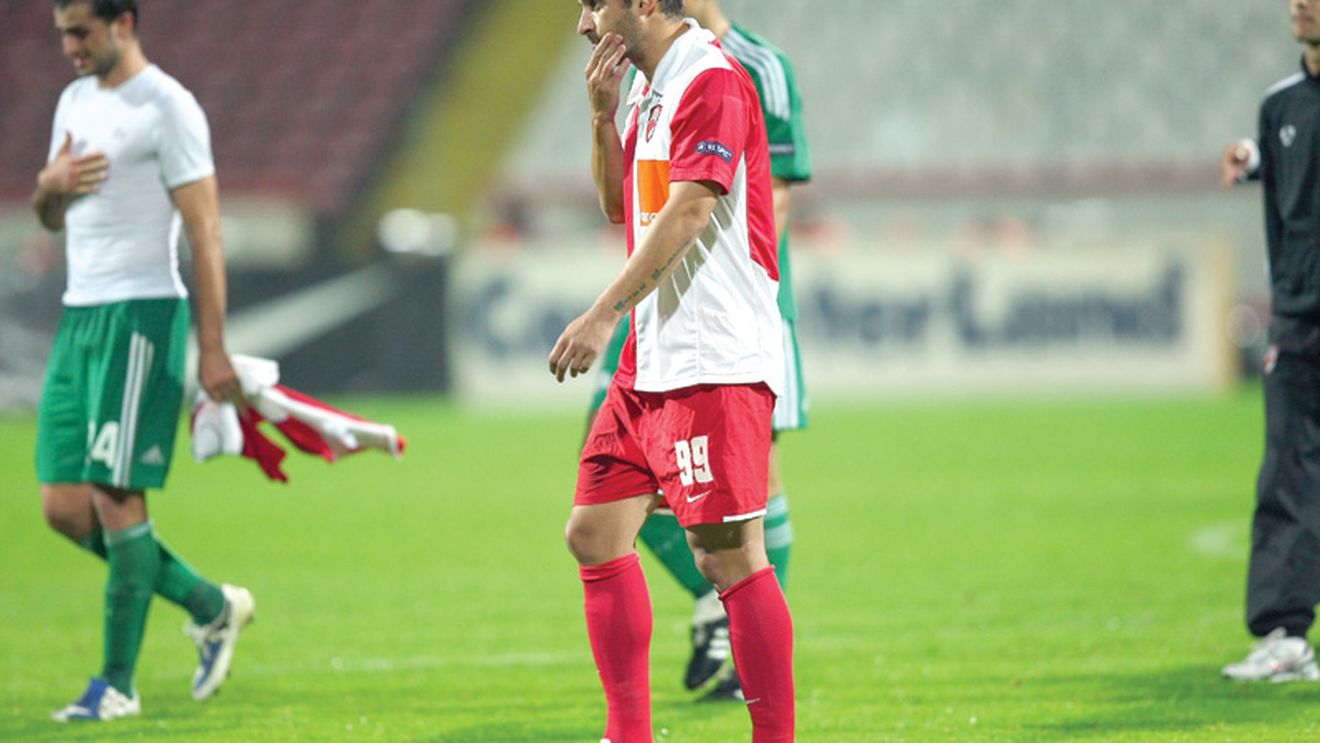 Clau-gol, **impus de Borcea!