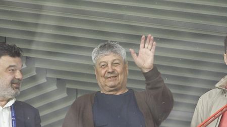 Mircea Lucescu și zeci de copii, bogăția lui Dinamo la meciul cu Petrolul! Cine l-a însoțit pe celebrul antrenor la partida „câinilor”