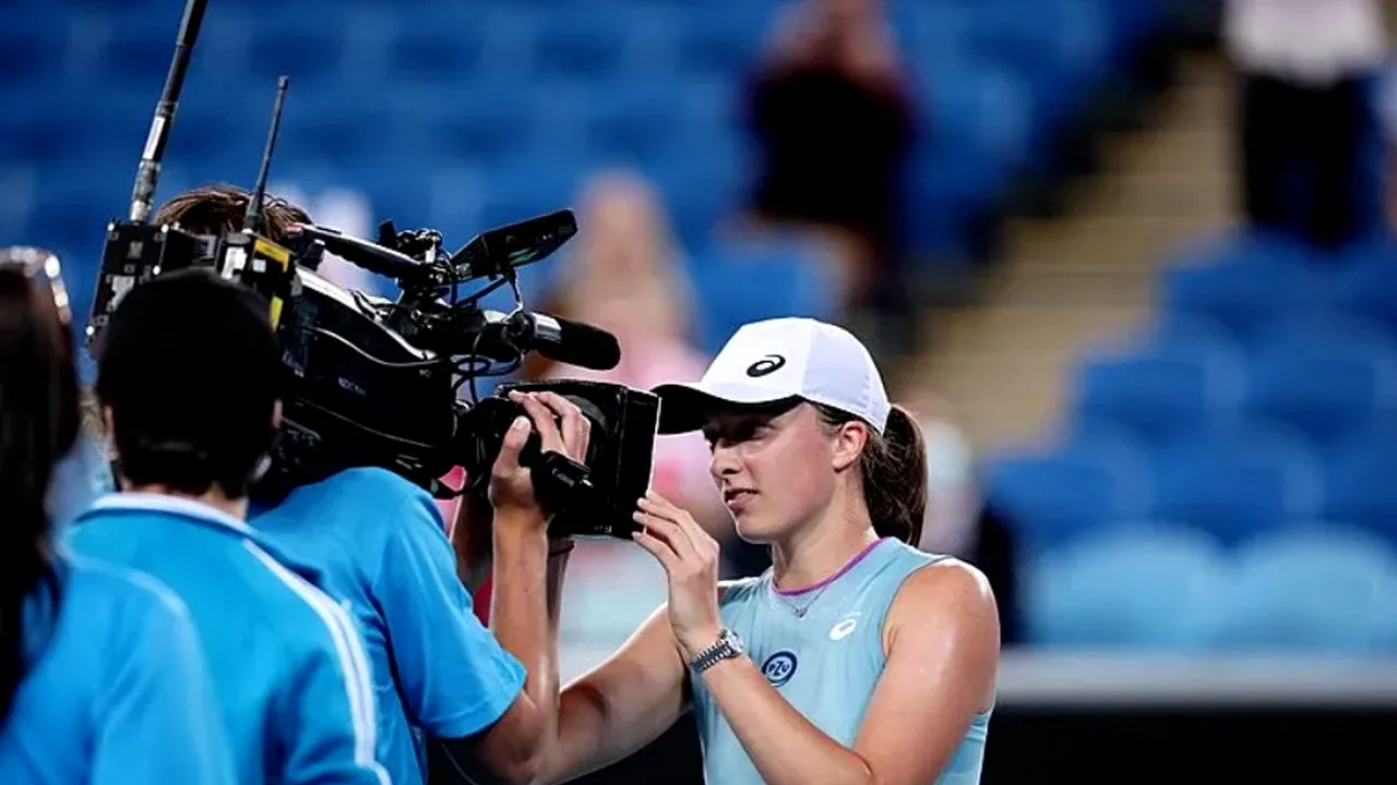 Cine este Iga Swiatek, adversara Simonei Halep din optimi la Australian Open. Secretul cu care vrea să o învingă din nou pe româncă