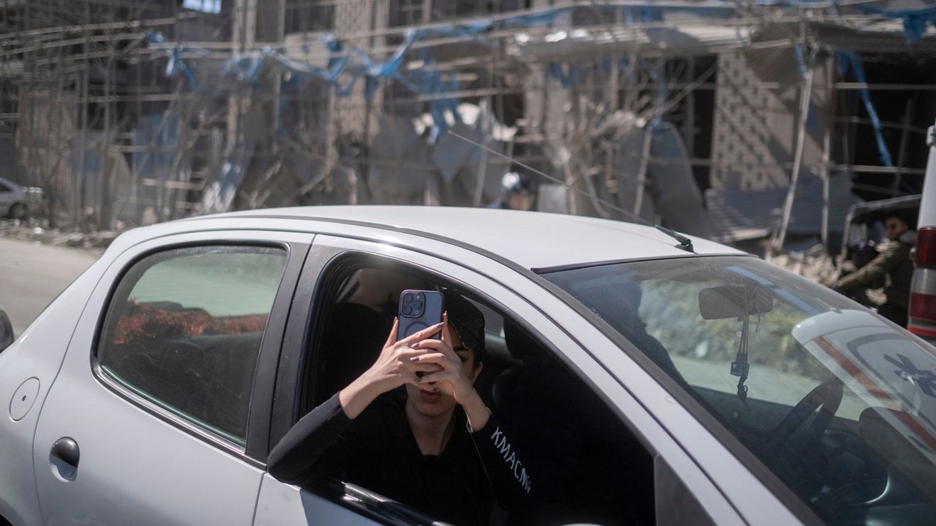 Ce a pățit o româncă în Iran, când a ieșit singură la piață: „O mașină a urmărit-o. I s-a spus asta”