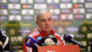 Iordănescu, pregătit pentru meciul cu Irlanda de Nord: "Am conturat echipa de start, în linii mari. Mai am doar două semne de întrebare". Ce spune despre jucătorii de la Steaua