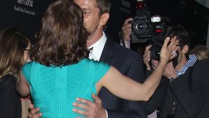 FOTO Imaginile cu Borriello și Mădălina Ghenea nu l-au afectat pe Gerard Butler. Cu cine și-a petrecut seara