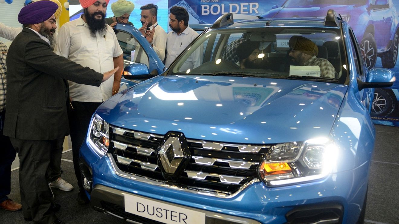 Au văzut cum arată noul Duster și au reacționat: „Arată ca o Dacia scumpă până îi vezi prețul”