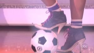 VIDEO** Hope Solo i-a făcut pe plac lui Blatter! Portărița SUA a îmbrăcat cel mai SEXY echipament de fotbal