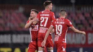 Florin Manea știe cum se va salva Dinamo de la retrogradare: „Acesta este singurul mod! Eu i-am ajutat foarte mult, chiar dacă fac glume pe seama lor” | VIDEO EXCLUSIV ProSport Live