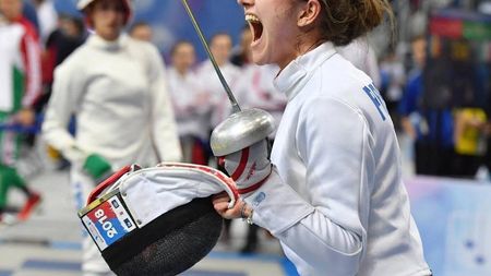 Alexandra Predescu, vicecampioană europeană la spadă, la junioare