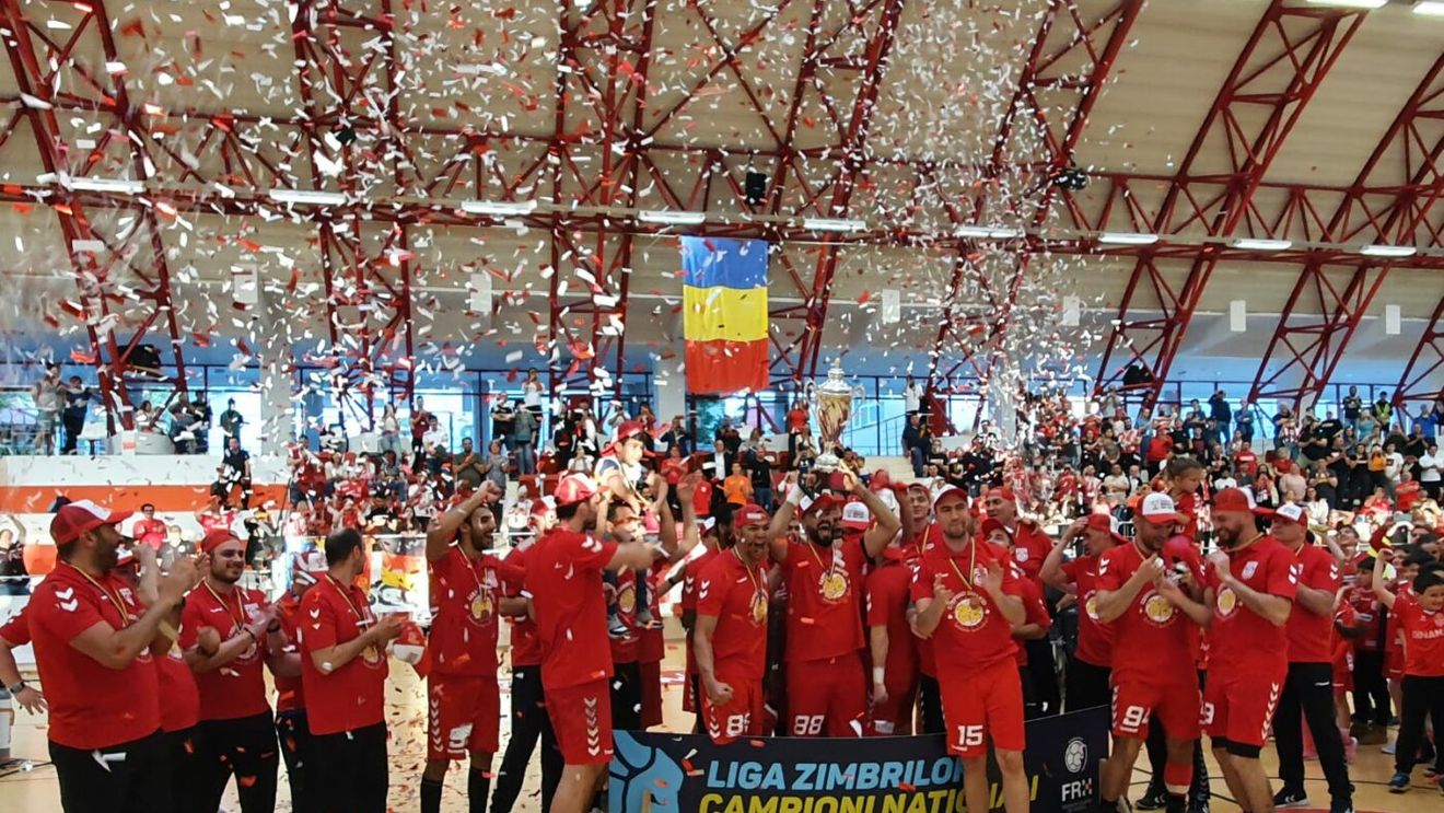 Campioană fără galerie! Echipa de handbal masculin, Dinamo București, a cucerit al 18-lea titlu într-un mod inedit. "Suporterii au decis asta" | SPECIAL