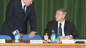 Revin Mircea Sandu și Adalbert Kassai la FRF? EXCLUSIV | Lupescu a lămurit subiectul într-un discurs în care "respect" a fost cuvântul de ordine