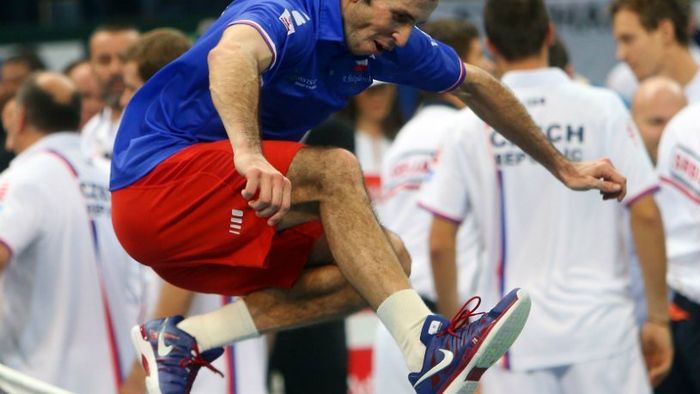 Radek Stepanek și-a anunțat retragerea, după 21 de ani de carieră. "Don Juan"-ul logodit cu Hingis, căsătorit cu Vaidisova și care s-a iubit cu Kvitova trece prin momente grele. Tenismenii care nu vor evolua în 2018: doi foști campioni de la București și o fostă #3