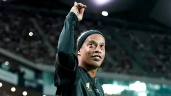 Moment istoric la Iași: Ronaldinho va juca în Copou, în luna noiembrie, alături de alte staruri ale fotbalului mondial