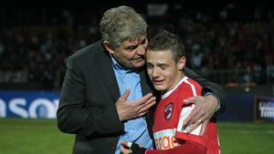 Torje așteaptă colacul de salvare din partea lui Dinamo, dar transferul este în pericol. Dănciulescu a recunoscut: "E complicat!"