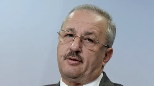 Lovitură grea pentru Vasile Dîncu! Ministrului Apărării Naționale i se cere demisia, după o serie de declarații uluitoare: „Va trebui să tranșăm foarte clar acest aspect!”