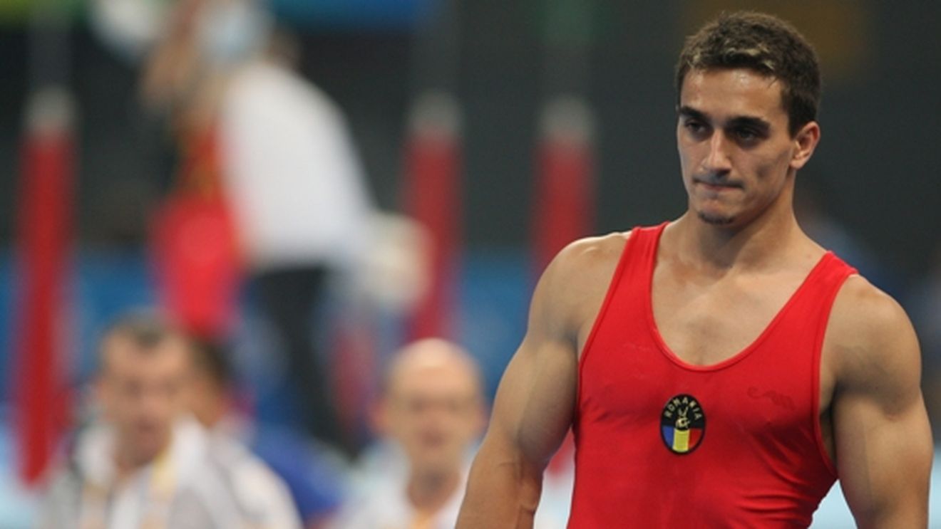 Patru finale pe aparate pentru gimnaștii români