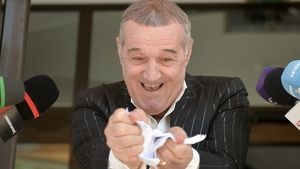 Gigi Becali, declarația serii despre banii cash: „Înainte se putea cu sacoșa. Aveam sacoșa mai mare, acum nici 5 bani nu dau”