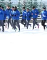 Antrenament în zăpadă pentru CSM Slatina, la reunire. Claudiu Niculescu a avut sub comandă 26 de fotbaliști, dar anunță achiziții: ”Doi jucători”