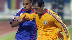 Nu o să îl recunoști decât foarte greu. FOTO INCREDIBIL | Așa arăta înainte unul dintre cei mai celebri jucători actuali ai Stelei