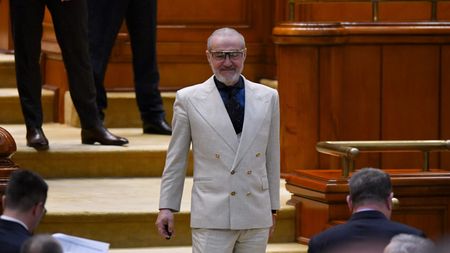 Cum a intrat Gigi Becali în politică. Personajul celebrul care l-a băgat în Parlament. „Apoi, s-a certat cu el. Nu poate să aibă șef”