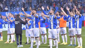 Ce lovitură! Favoritul lui Mirel Rădoi a plecat de la CSU Craiova și a semnat cu o altă echipă din Superliga. „Nu s-a adaptat acolo!” | EXCLUSIV