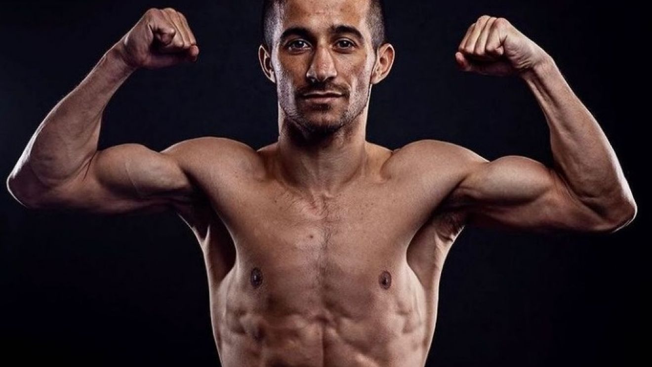 Boxul românesc are viitor! Ionuț Băluță a scris istorie și a câștigat centura WBC International la categoria supercocoș | VIDEO