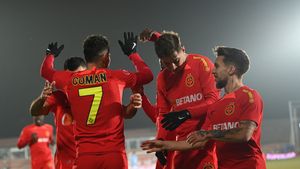 Gigi Becali e convins că dă lovitura cu un fotbalist, după ce îl va înlocui pe Florinel Coman cu el! „E mitralieră atomică”