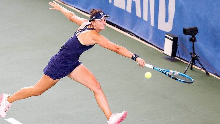 Irina Begu a pierdut o finală echilibrată la Cleveland: 6-7, 4-6 cu Anett Kontaveit! Video Online. Cu ce premiu se consolează românca