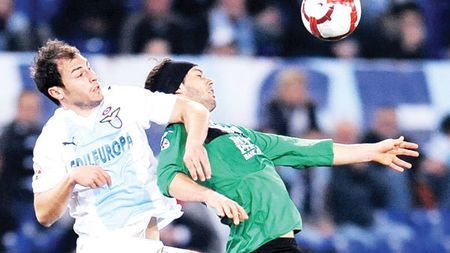 Probleme cu comisionul?** Negocierile pentru prelungirea contractului lui Ștefan Radu au intrat în impas