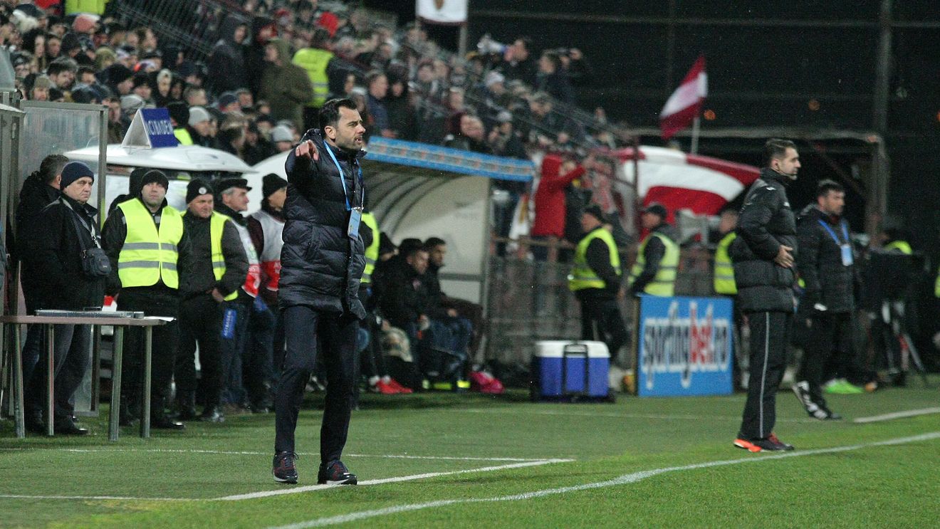 Dică a explicat absența lui Nedelcu, a vorbit despre gestul făcut de Alibec în momentul schimbării și a analizat prestația lui Hațegan: "Am înțeles că ambele decizii ale arbitrului nu au fost corecte"