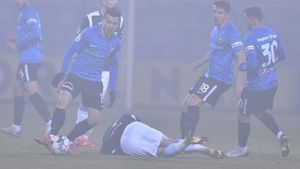 „Ne facem sejurul pe litoral!”. Poli Iași tratează cu umor întreruperea partidei cu FC Viitorul
