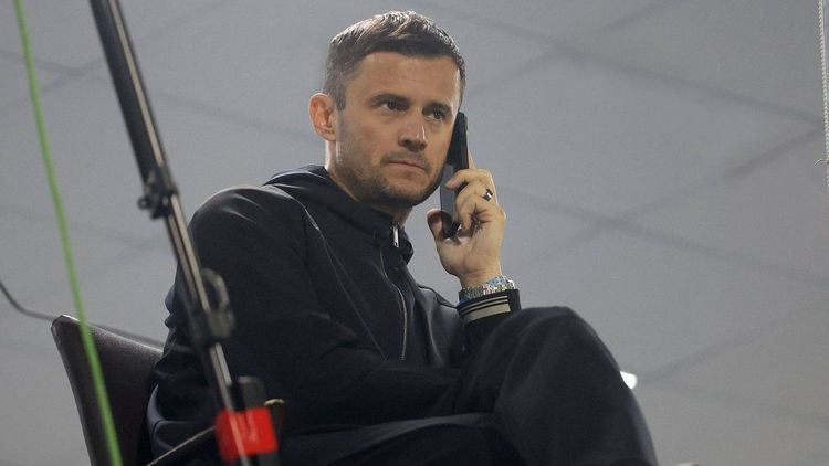 VIDEO Întâlnire de gradul 0! Andrei Nicolescu i-a băgat în ședință pe arbitrii partidei Dinamo – FC Argeș și le-a reproșat anumite decizii