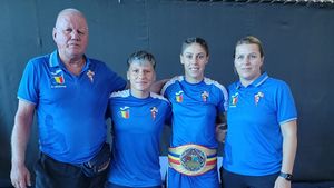 Ce premii se dau în boxul feminin! „Ocupanta primului loc va lua 100.000 de dolari. O grămadă de bani”
