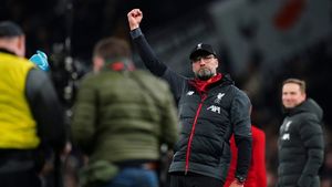 Klopp, trimis direct în istorie de Mourinho! Real Madrid, Barcelona, Juventus sau PSG n-au fost în stare de asta! Liverpool spulberă recorduri în Premier League