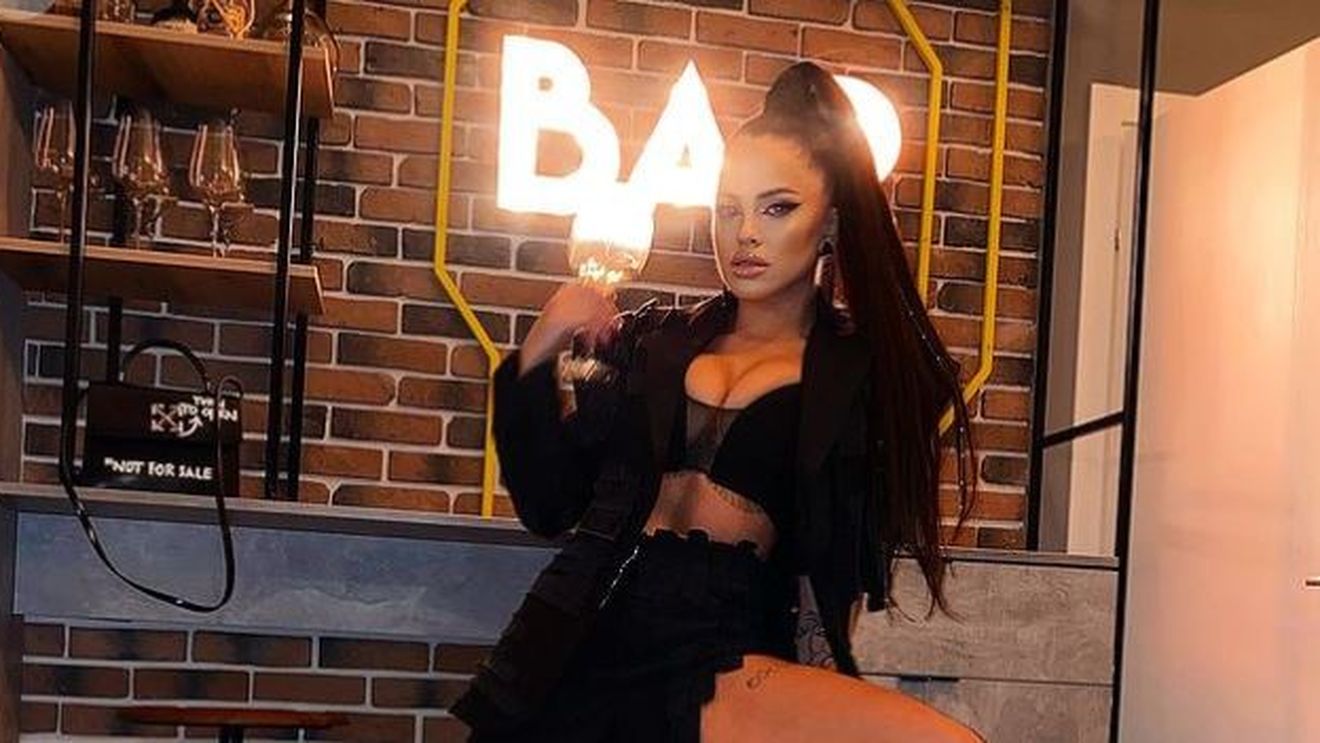 Diana Gureșoaie, fosta iubită a lui Cristi Tănase, postare senzațională pe Instagram: „Ești mereu în urma mea” | GALERIE FOTO