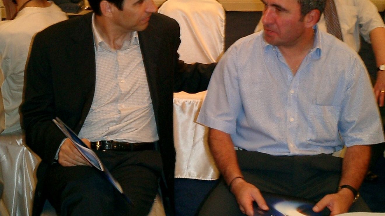 "Pițurcă l-a convocat pe Dorinel doar ca să se răzbune pe Hagi!"