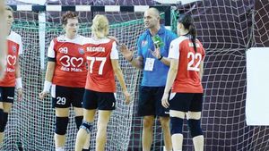 Buceschi explică diferența mare cu Gyor: "Cu toată echipa n-am fi pierdut la mai mult de 5 goluri"